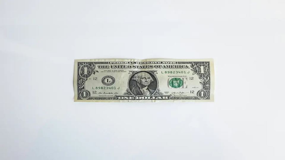 How to Create a Digital Signage Budget That Works for Your Small Business